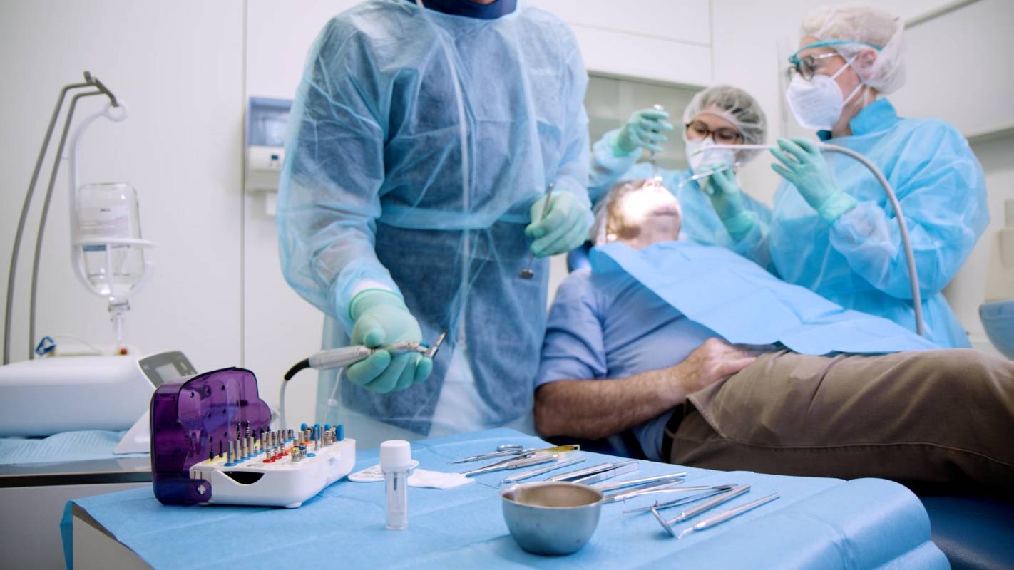 odontocentro-monza-brianza-chirurgia