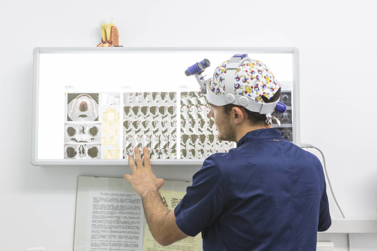 odontocentro-studio-dentistico-monza-brianza (1)